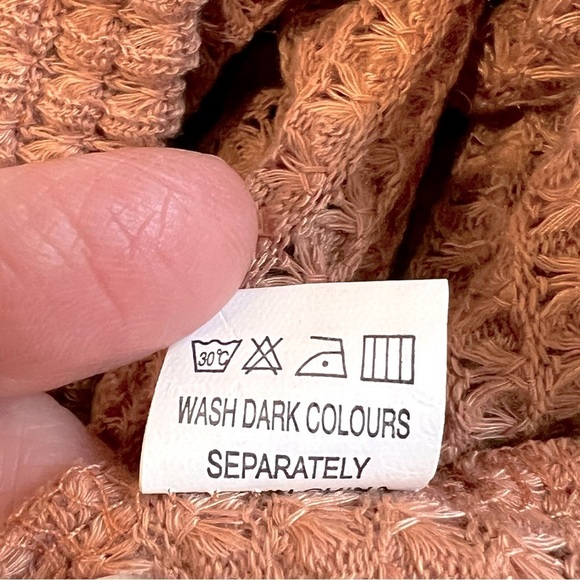 MEROKEETY classic and comfy knit top size XL loose fitting - Picture 7 of 7